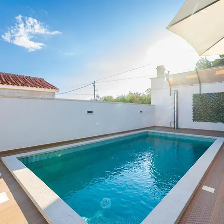 Villa House 