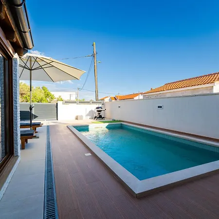 Villa House 